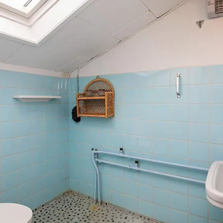 6 Person In Hotell 4*